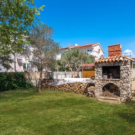 Gorgeous In Krk With Wifi Apartment
