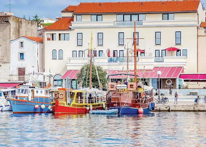 Gorgeous In Krk With Wifi 克尔克