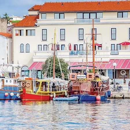 Gorgeous In Krk With Wifi Krk Town